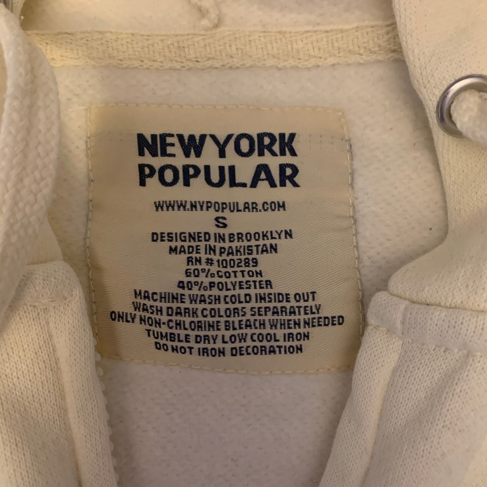 New York Popular full zip hoodie in adult size Small. NEW YORK embroidered NWT - Picture 3 of 4